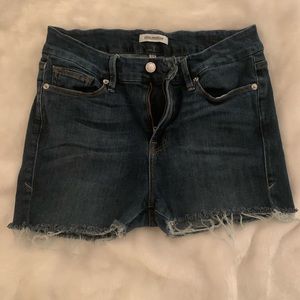 GOOD AMERICAN Cut Off Shorts 6